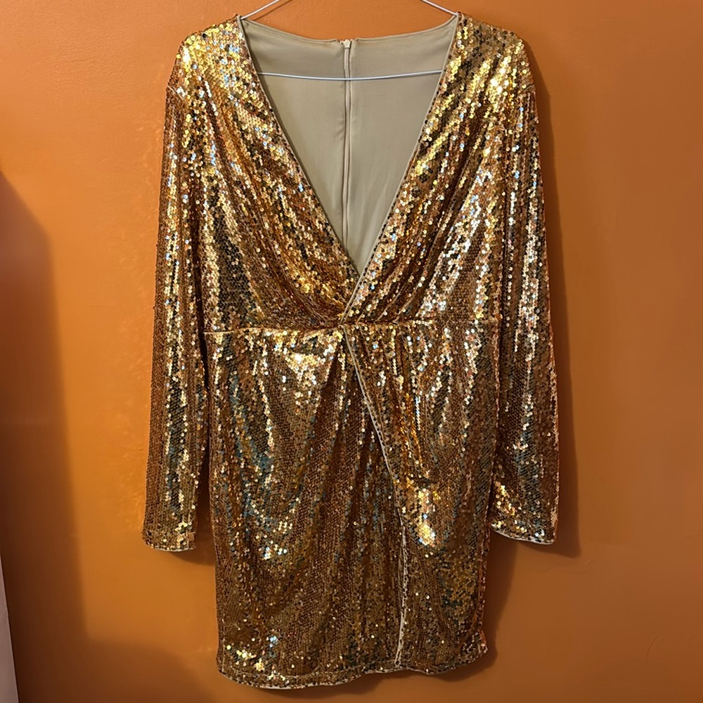 XXY Plus Plunging Neck Twist Front Spilt Thigh Sequin Dress